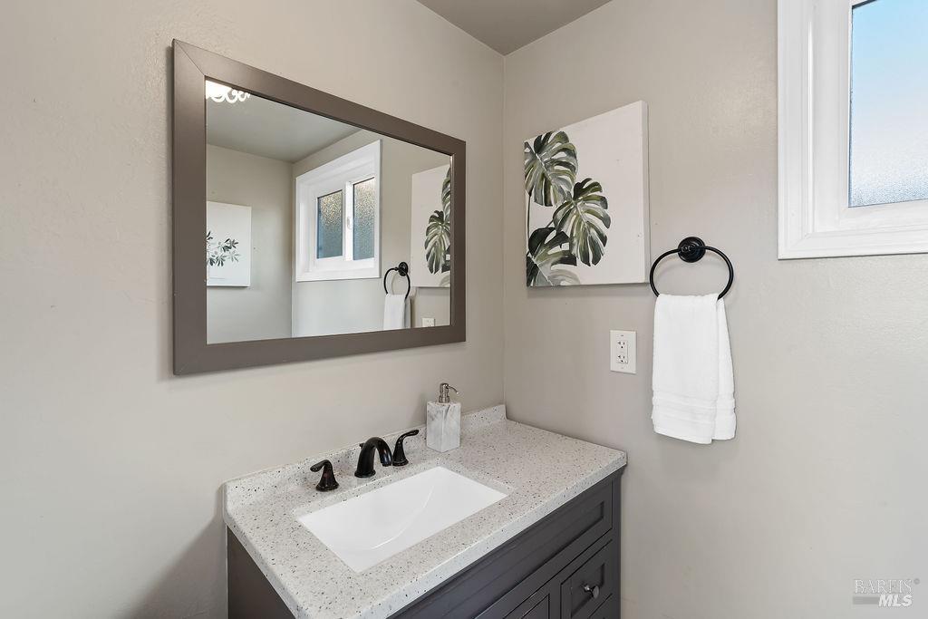 2033 Mission Boulevard Santa Rosa CA 95409