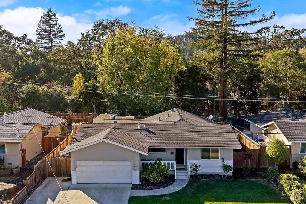 2033 Mission Boulevard Santa Rosa CA 95409