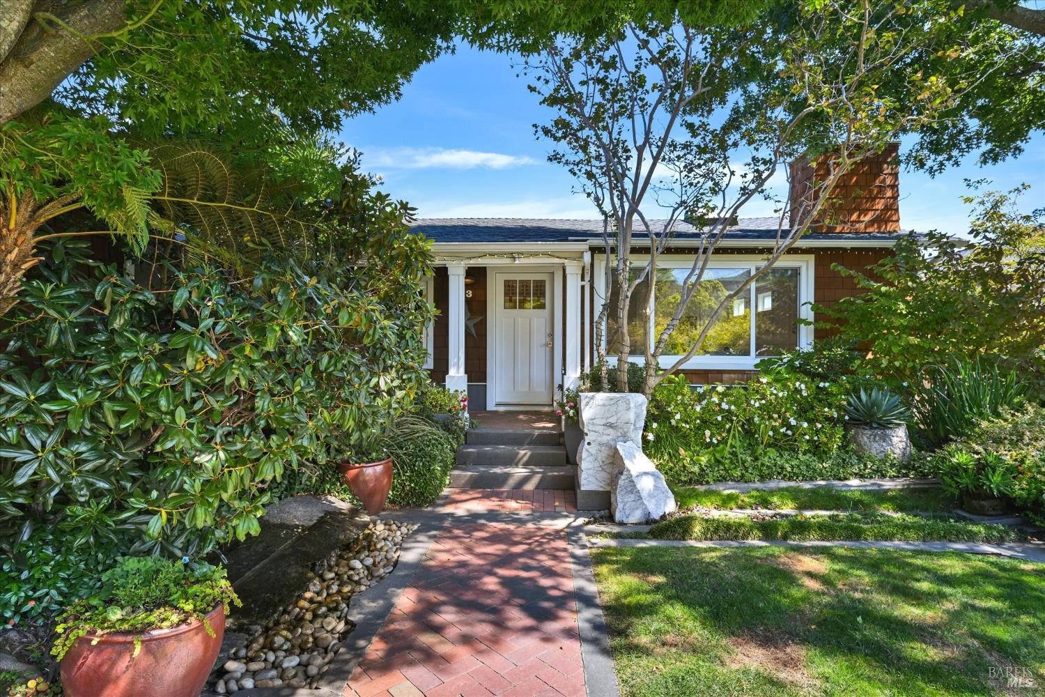 13 Seminole Avenue Corte Madera CA 94925