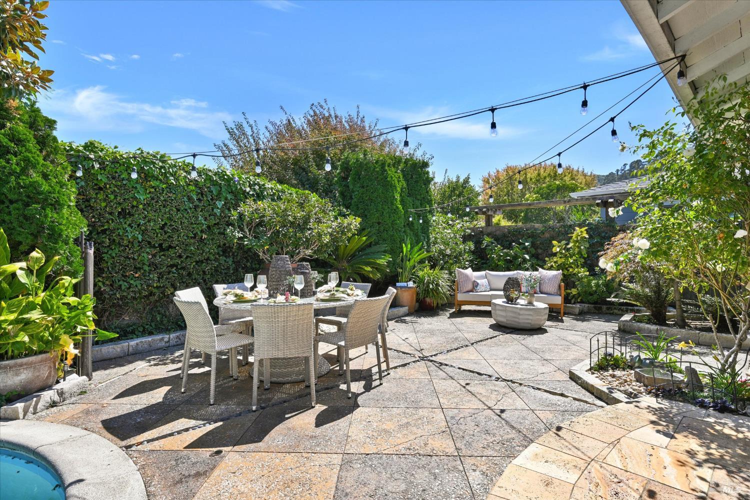 13 Seminole Avenue Corte Madera CA 94925