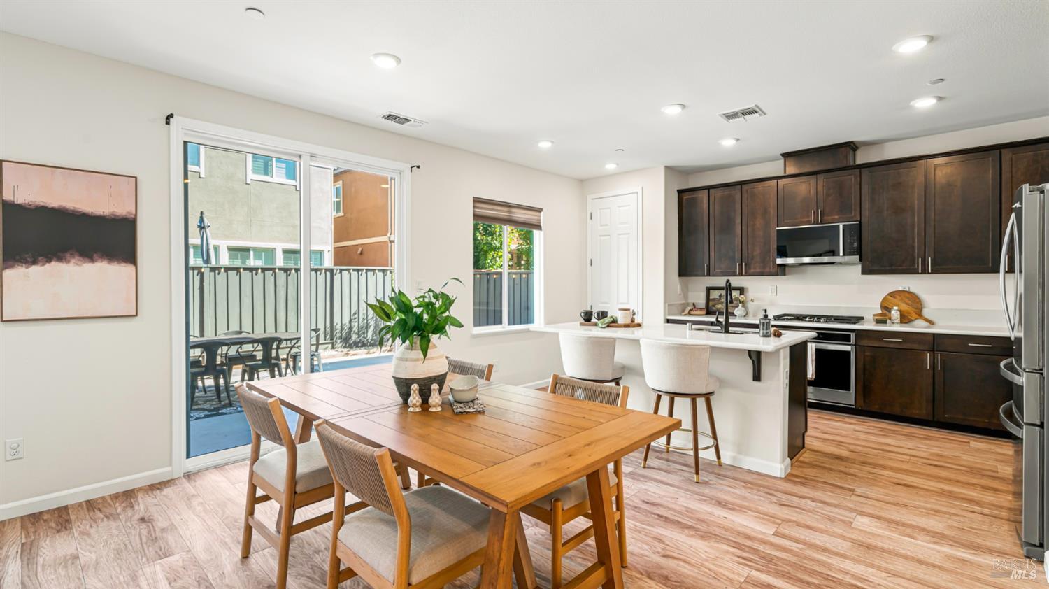 5530 Kennedy Place Rohnert Park CA 94928