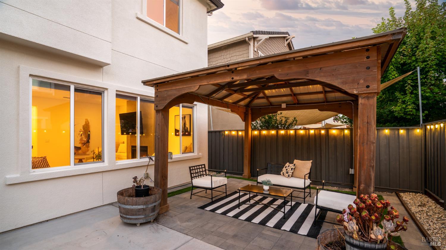 5530 Kennedy Place Rohnert Park CA 94928