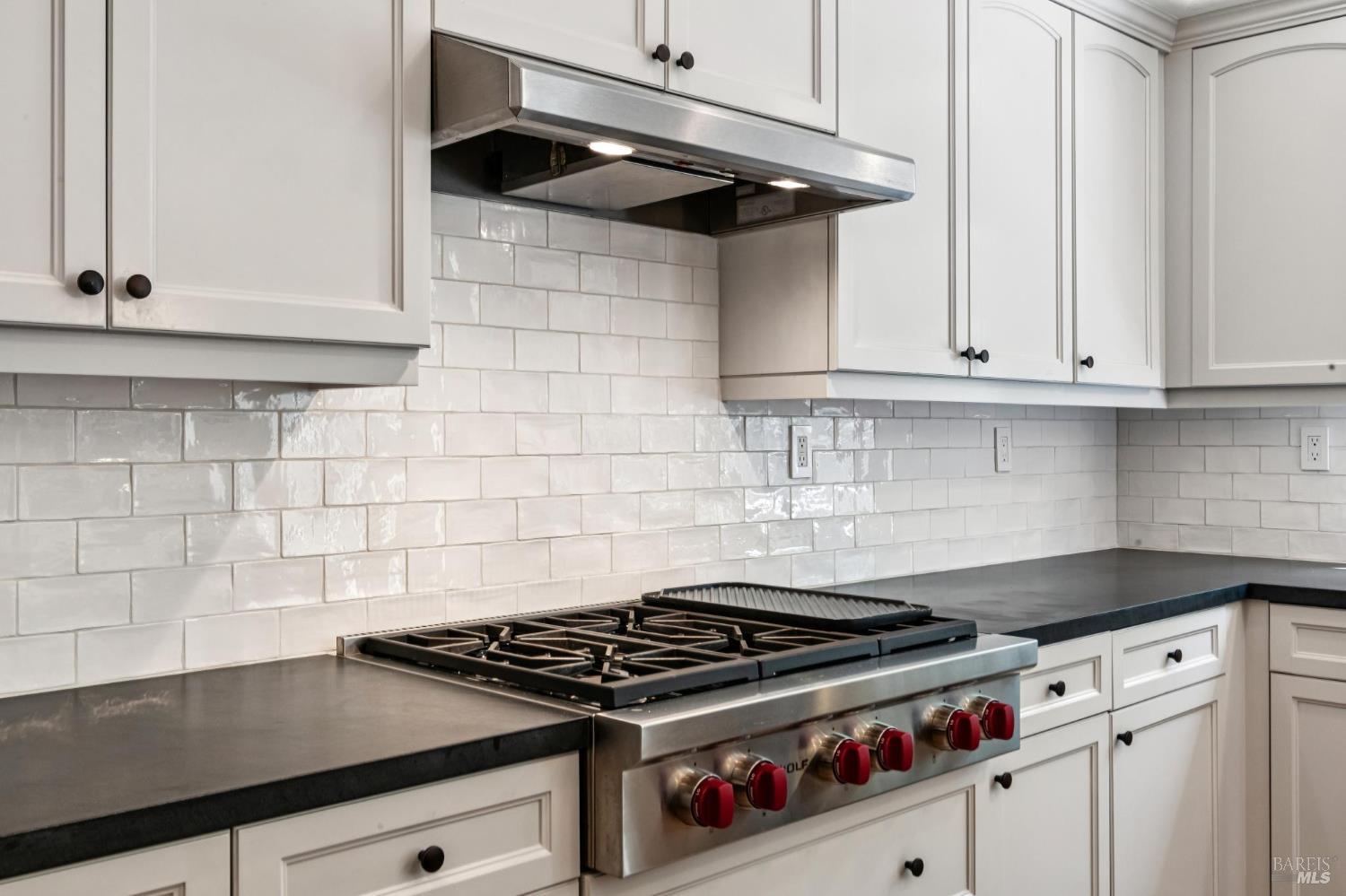 34 Mildenhall Street Novato CA 94949