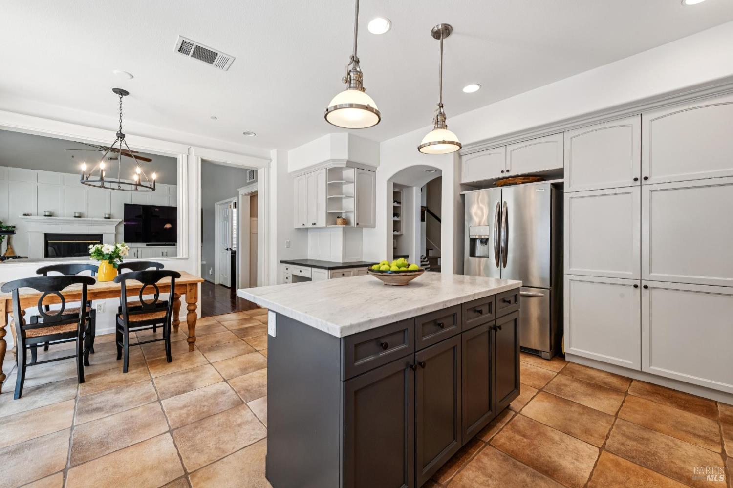 34 Mildenhall Street Novato CA 94949