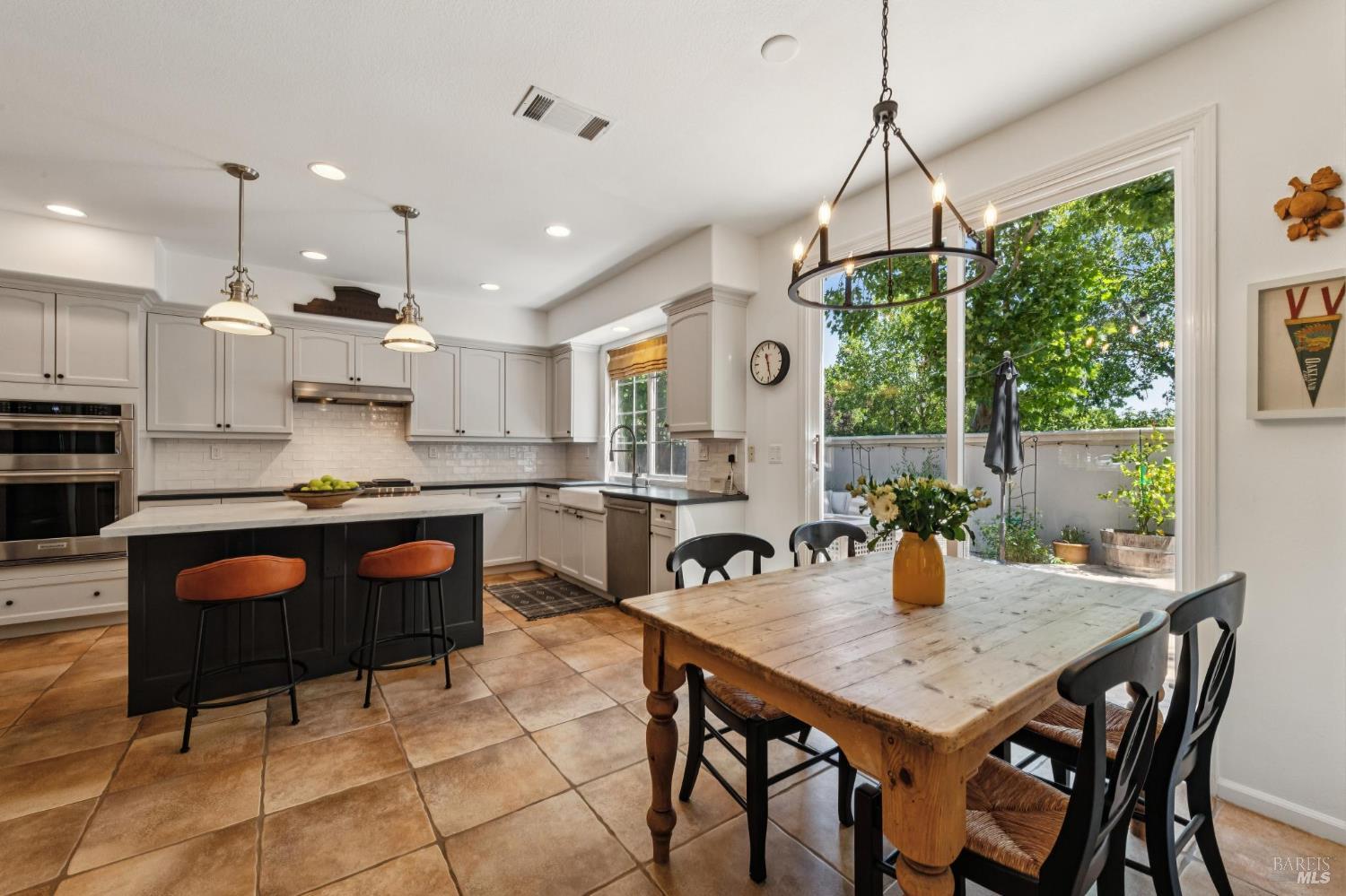 34 Mildenhall Street Novato CA 94949