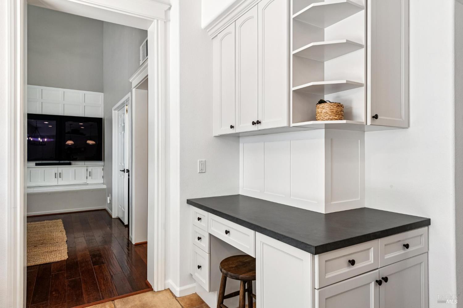 34 Mildenhall Street Novato CA 94949
