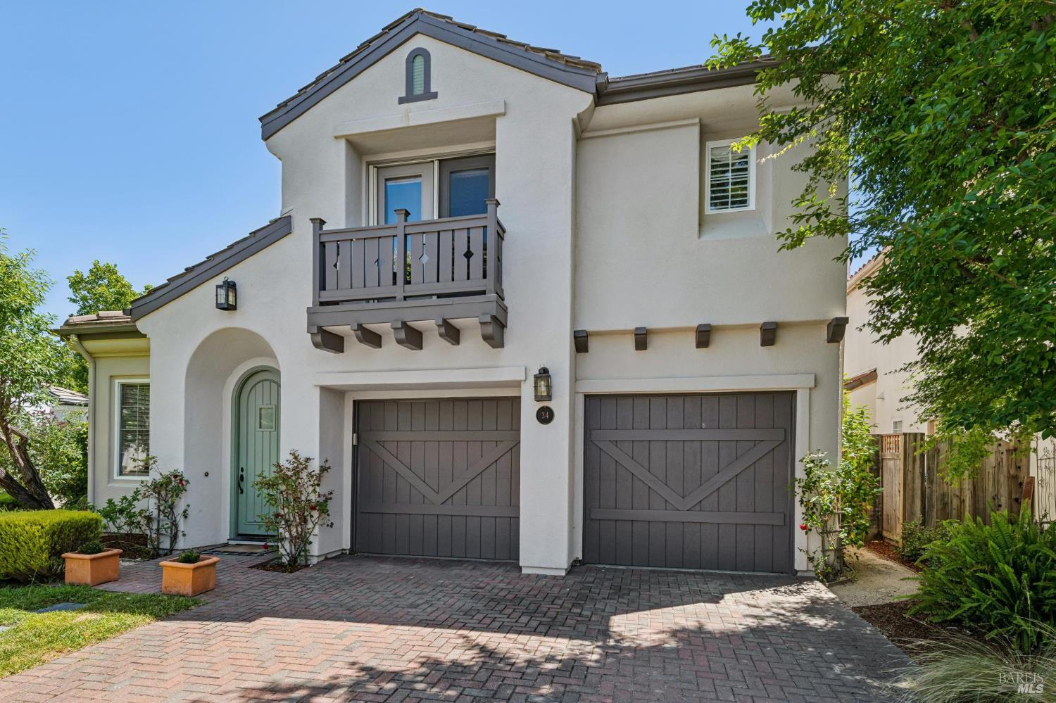 34 Mildenhall Street Novato CA 94949