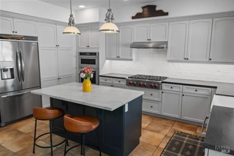 34 Mildenhall Street Novato CA 94949
