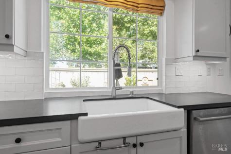 34 Mildenhall Street Novato CA 94949