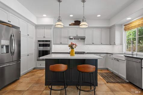 34 Mildenhall Street Novato CA 94949