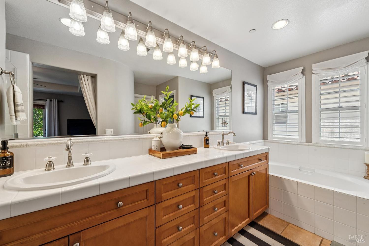 34 Mildenhall Street Novato CA 94949