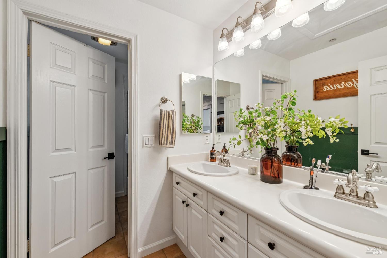 34 Mildenhall Street Novato CA 94949