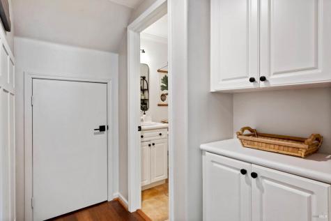 34 Mildenhall Street Novato CA 94949