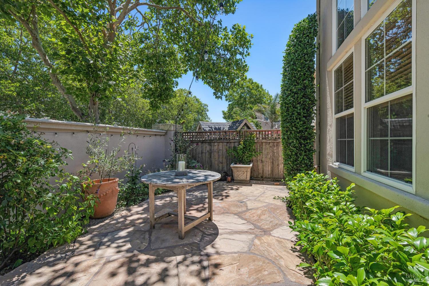 34 Mildenhall Street Novato CA 94949