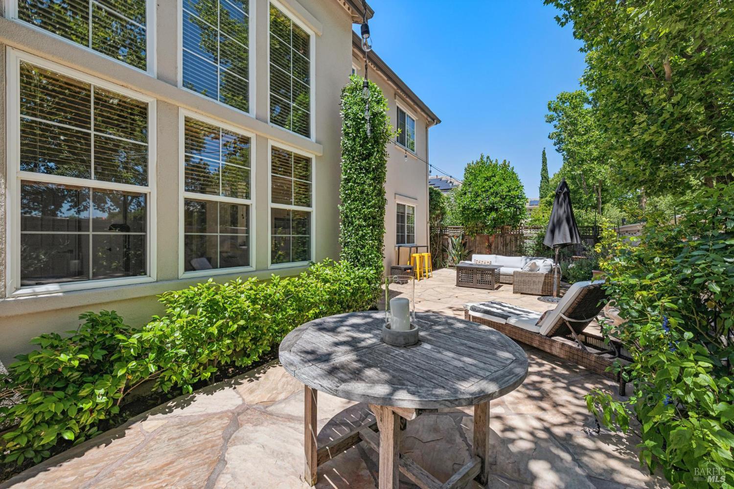 34 Mildenhall Street Novato CA 94949