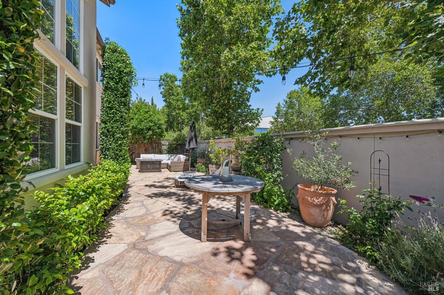 34 Mildenhall Street Novato CA 94949