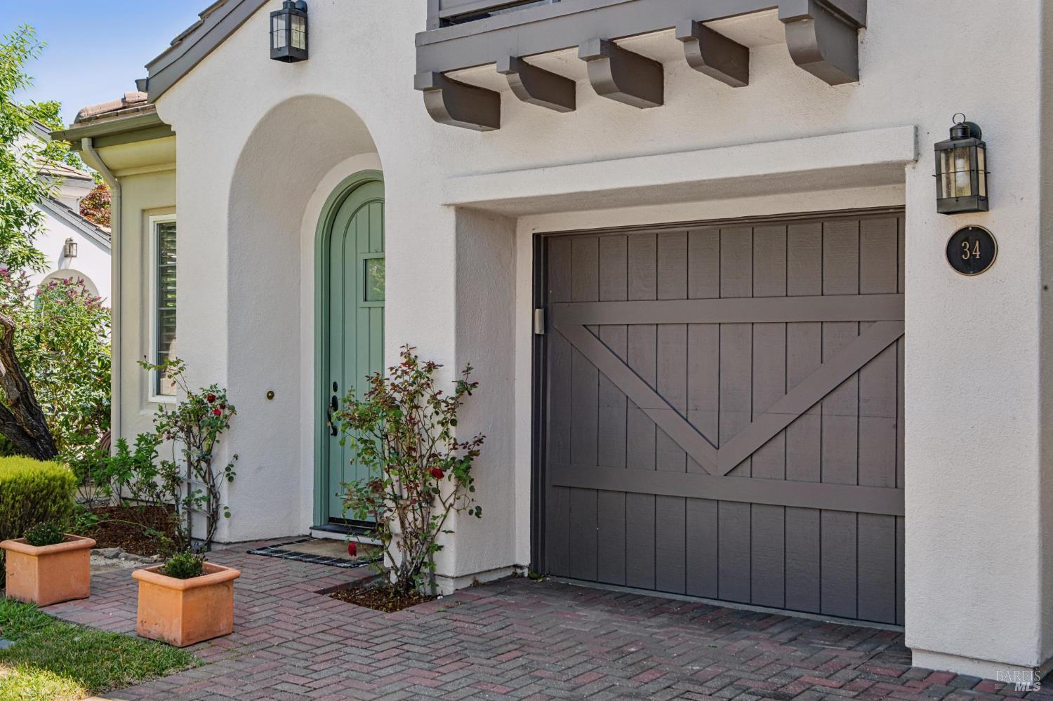 34 Mildenhall Street Novato CA 94949