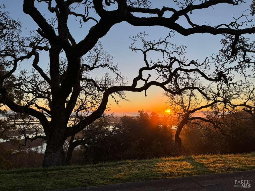 34 Mildenhall Street Novato CA 94949