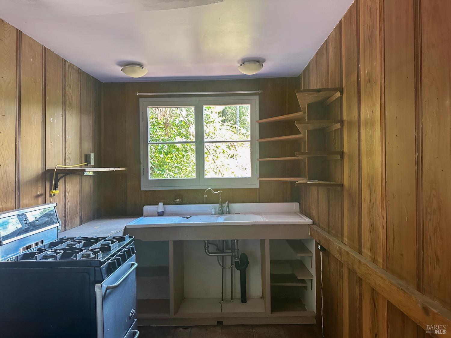 18349 Neeley Road Guerneville CA 95446