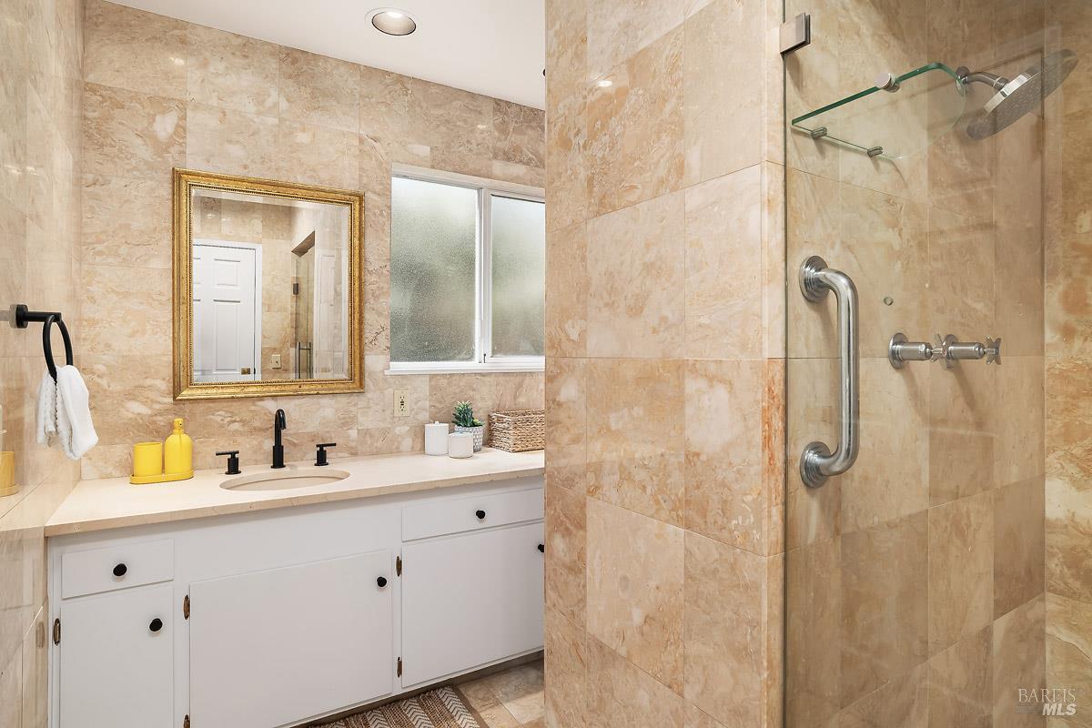 316 Riviera Drive San Rafael CA 94901