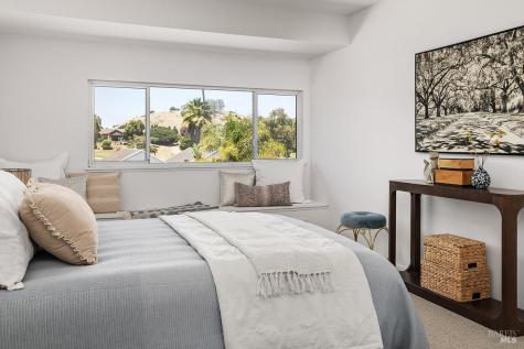 316 Riviera Drive San Rafael CA 94901
