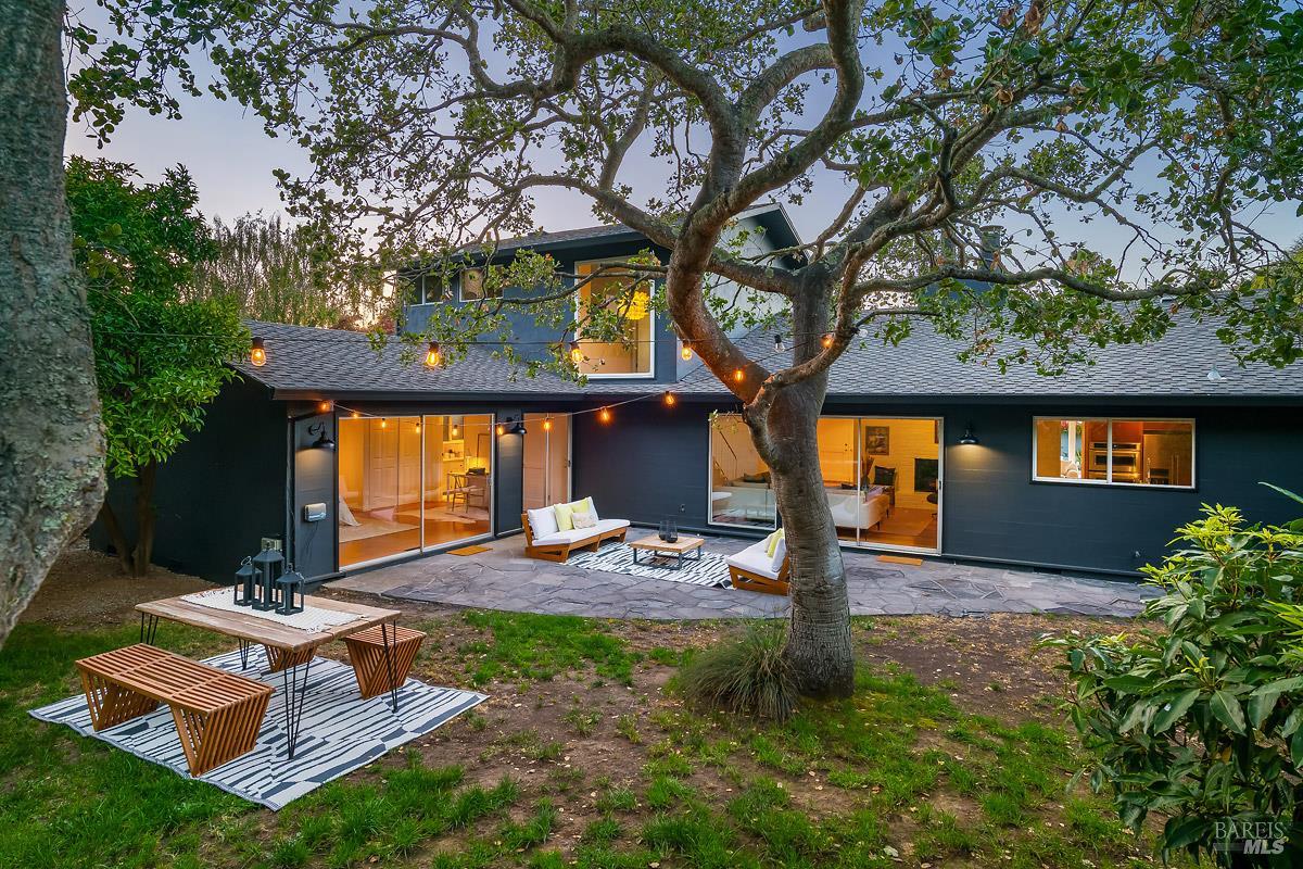 316 Riviera Drive San Rafael CA 94901