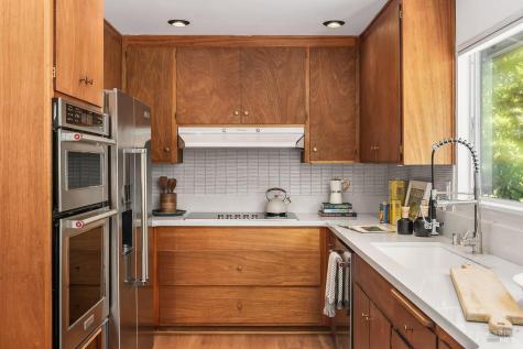 316 Riviera Drive San Rafael CA 94901