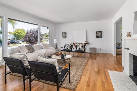 316 Riviera Drive San Rafael CA 94901