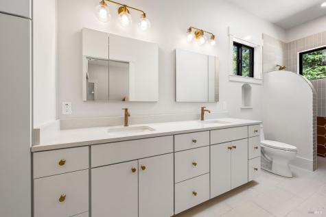554 Shady Acres Lane Santa Rosa CA 95409