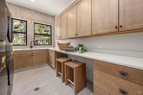 554 Shady Acres Lane Santa Rosa CA 95409