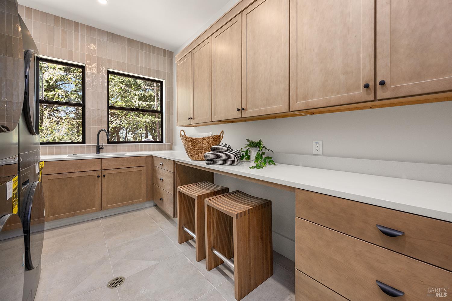 554 Shady Acres Lane Santa Rosa CA 95409