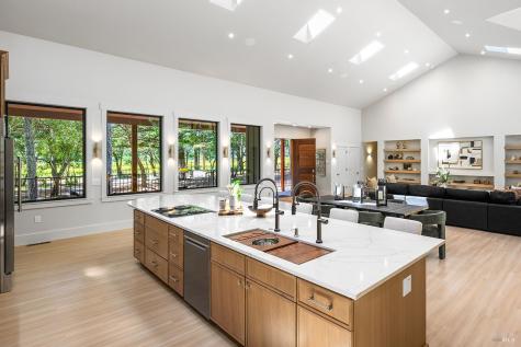 554 Shady Acres Lane Santa Rosa CA 95409