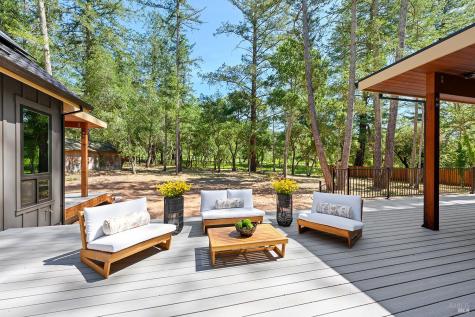 554 Shady Acres Lane Santa Rosa CA 95409