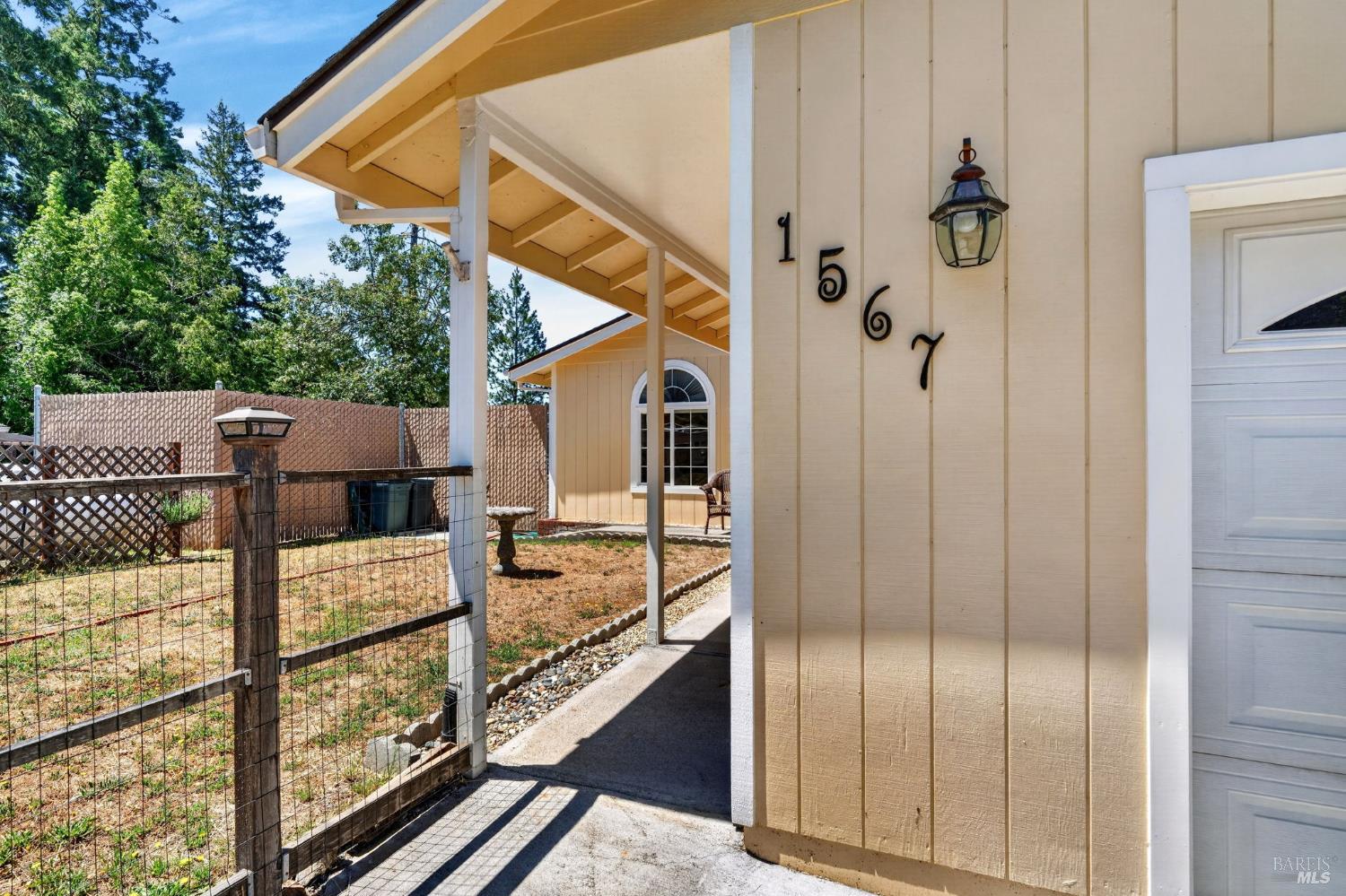 1567 Casteel Drive Willits CA 95490
