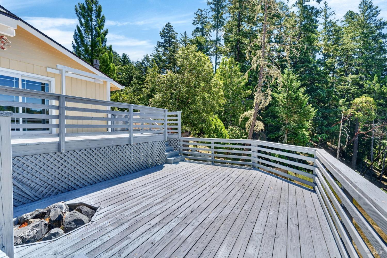 1567 Casteel Drive Willits CA 95490