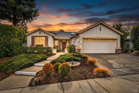 211 Red Mountain Drive Cloverdale CA 95425