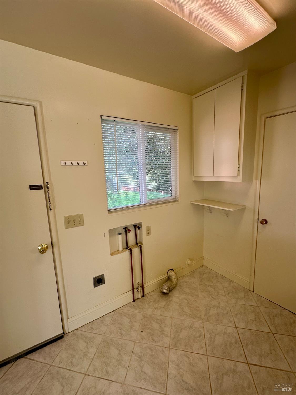 993 Champion Lane Deer Park CA 94576