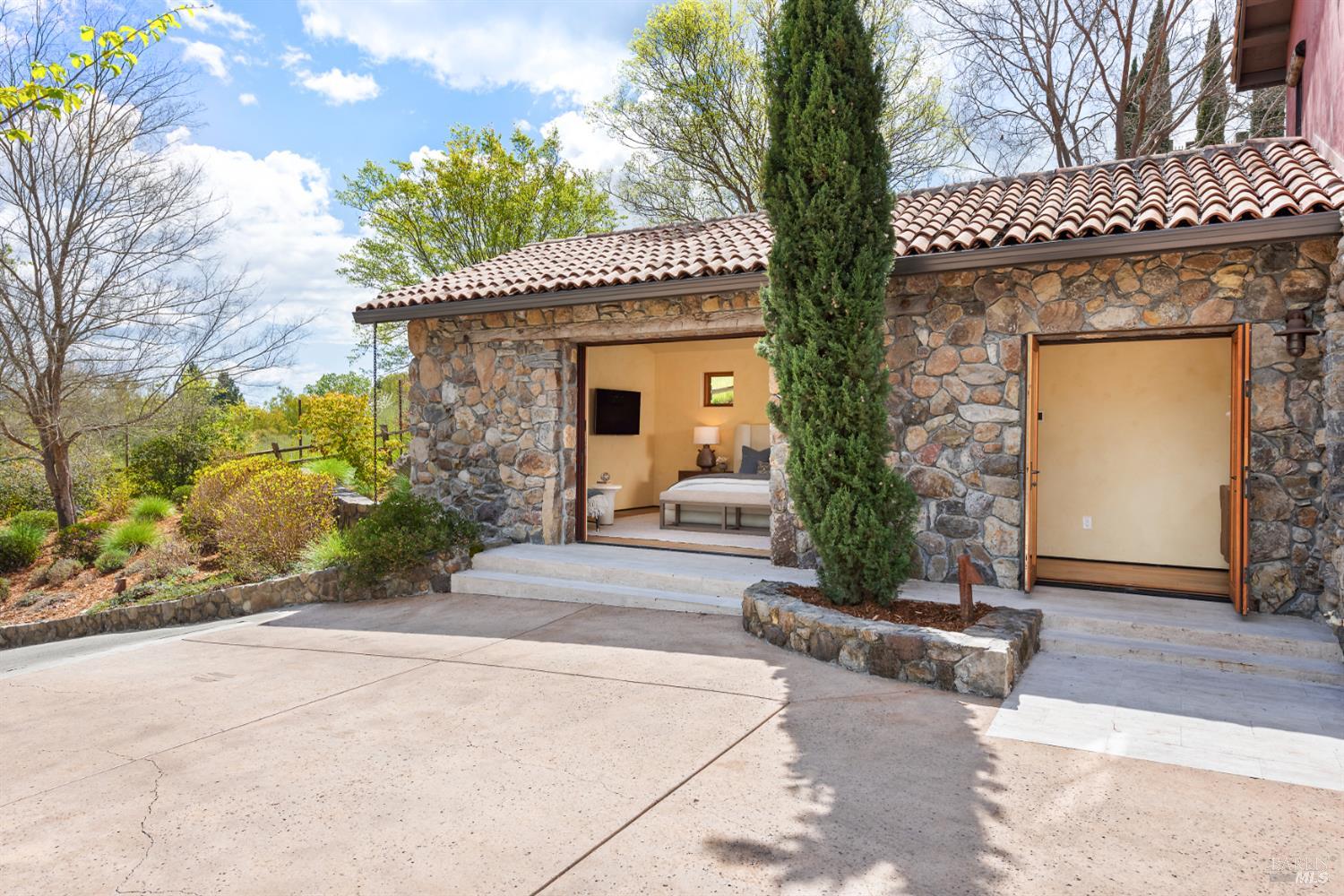 35 Forest Lane Napa CA 94558