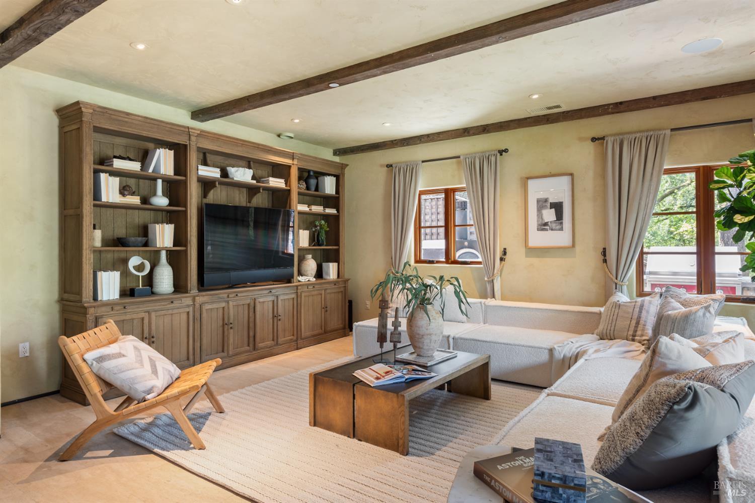 35 Forest Lane Napa CA 94558