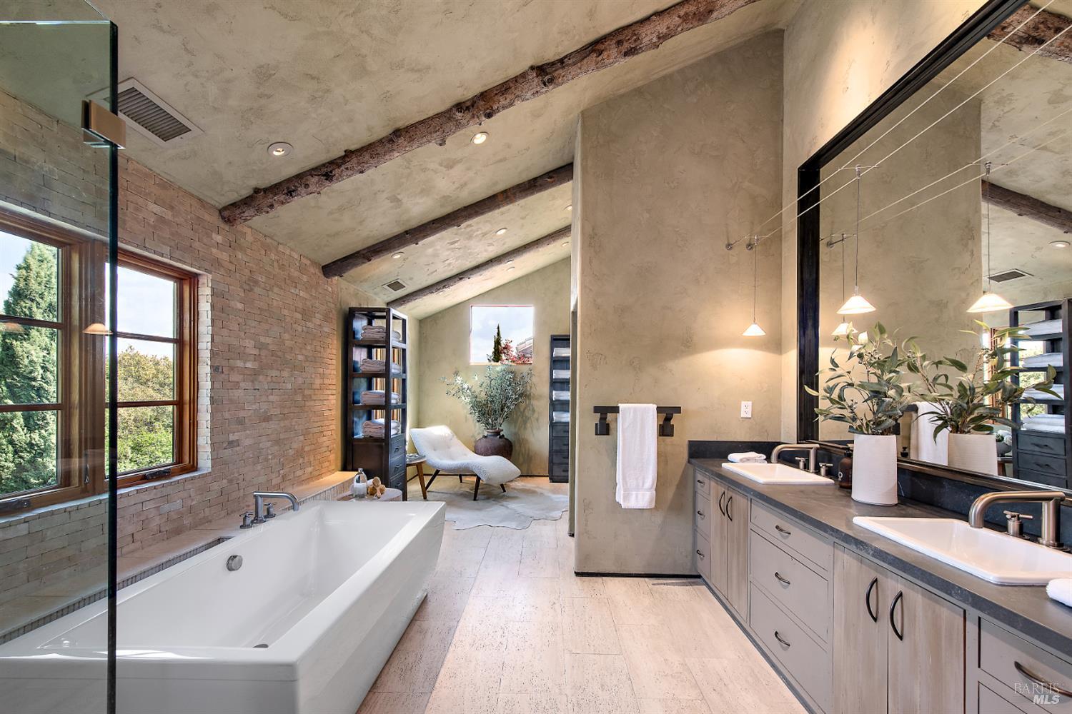 35 Forest Lane Napa CA 94558