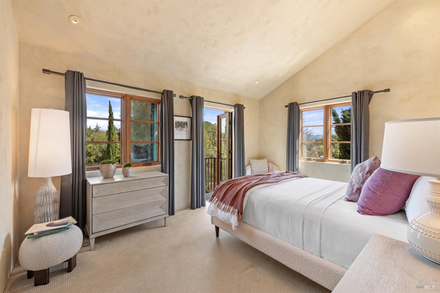 35 Forest Lane Napa CA 94558