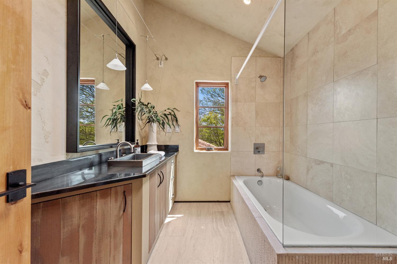 35 Forest Lane Napa CA 94558