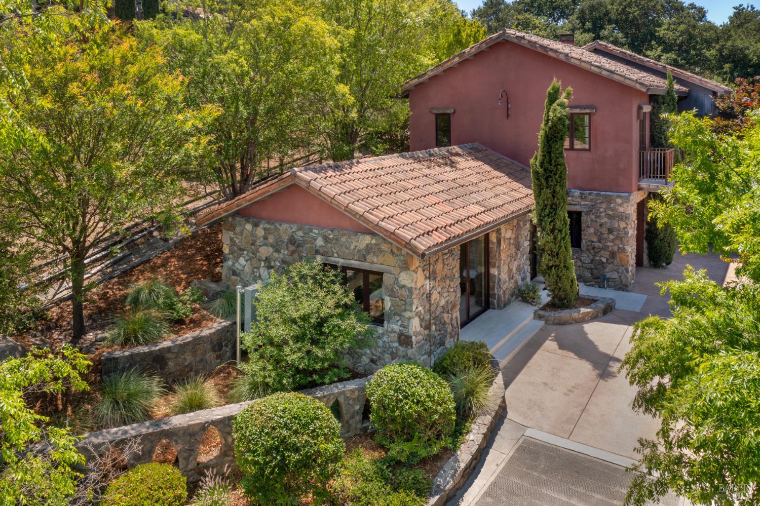 35 Forest Lane Napa CA 94558