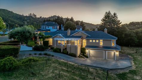 4548 Fable Court Santa Rosa CA 95404
