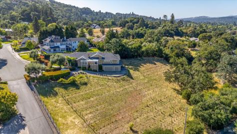 4548 Fable Court Santa Rosa CA 95404