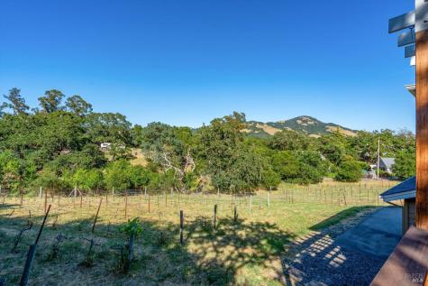 4548 Fable Court Santa Rosa CA 95404
