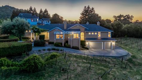 4548 Fable Court Santa Rosa CA 95404