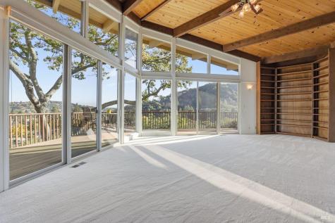 16 Burning Tree Drive Novato CA 94949