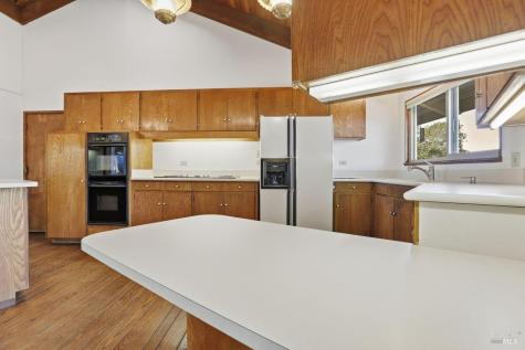 16 Burning Tree Drive Novato CA 94949