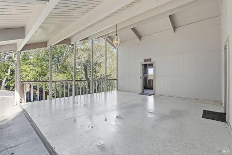 16 Burning Tree Drive Novato CA 94949